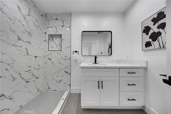 $1,199,999 | 15955 Londelius Street, North Hills, CA 91343