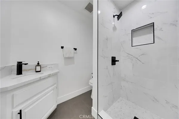 $1,199,999 | 15955 Londelius Street, North Hills, CA 91343