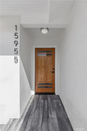 $1,199,999 | 15955 Londelius Street, North Hills, CA 91343