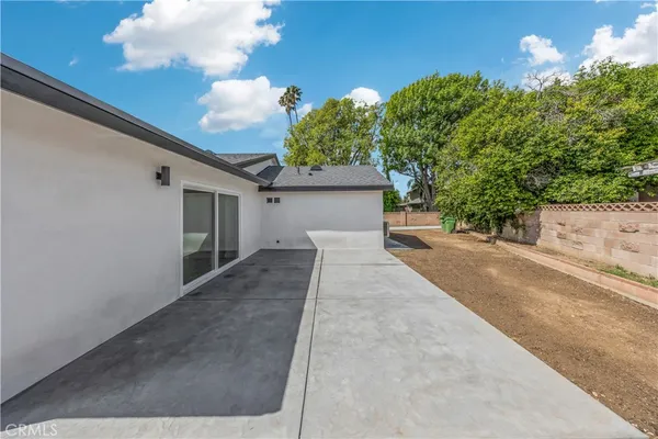$1,199,999 | 15955 Londelius Street, North Hills, CA 91343