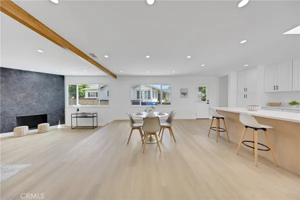 $1,199,999 | 15955 Londelius Street, North Hills, CA 91343
