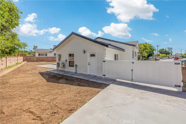 $1,199,999 | 15955 Londelius Street, North Hills, CA 91343