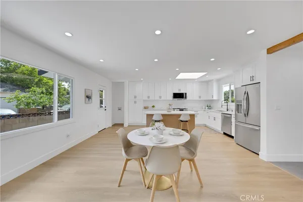 $1,199,999 | 15955 Londelius Street, North Hills, CA 91343