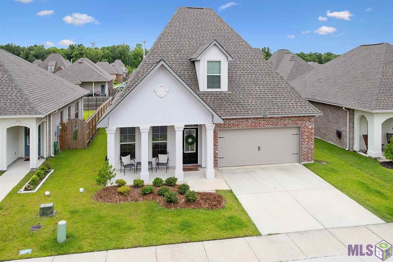 1030 Gentle Wind Drive Baton Rouge, LA 70820 - Photo 2 of 22