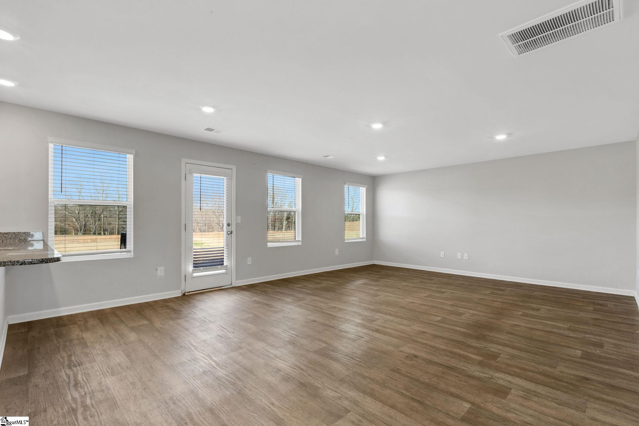 188 Emory Road Cowpens, SC 29330 - Photo 16 of 30