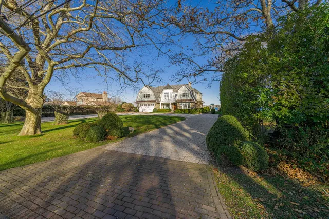 $7,995,000 | 278 West West Lake Drive, Montauk, NY 11954