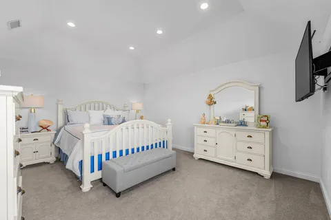 $7,995,000 | 278 West West Lake Drive, Montauk, NY 11954