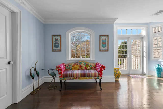 $7,995,000 | 278 West West Lake Drive, Montauk, NY 11954