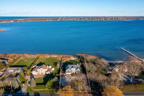$7,995,000 | 278 West West Lake Drive, Montauk, NY 11954