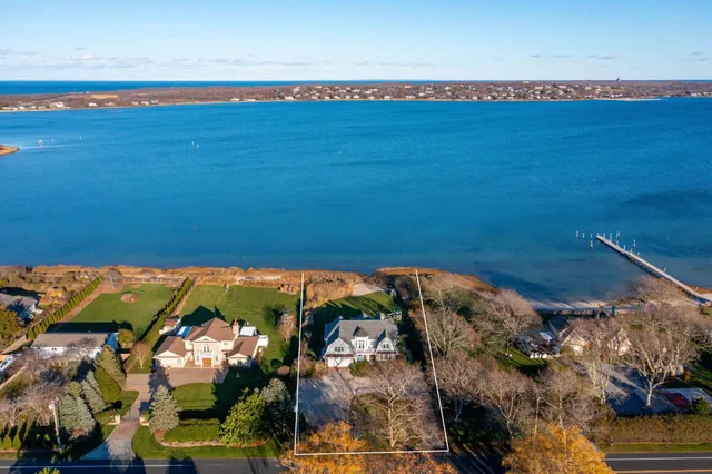 $7,995,000 | 278 West West Lake Drive, Montauk, NY 11954