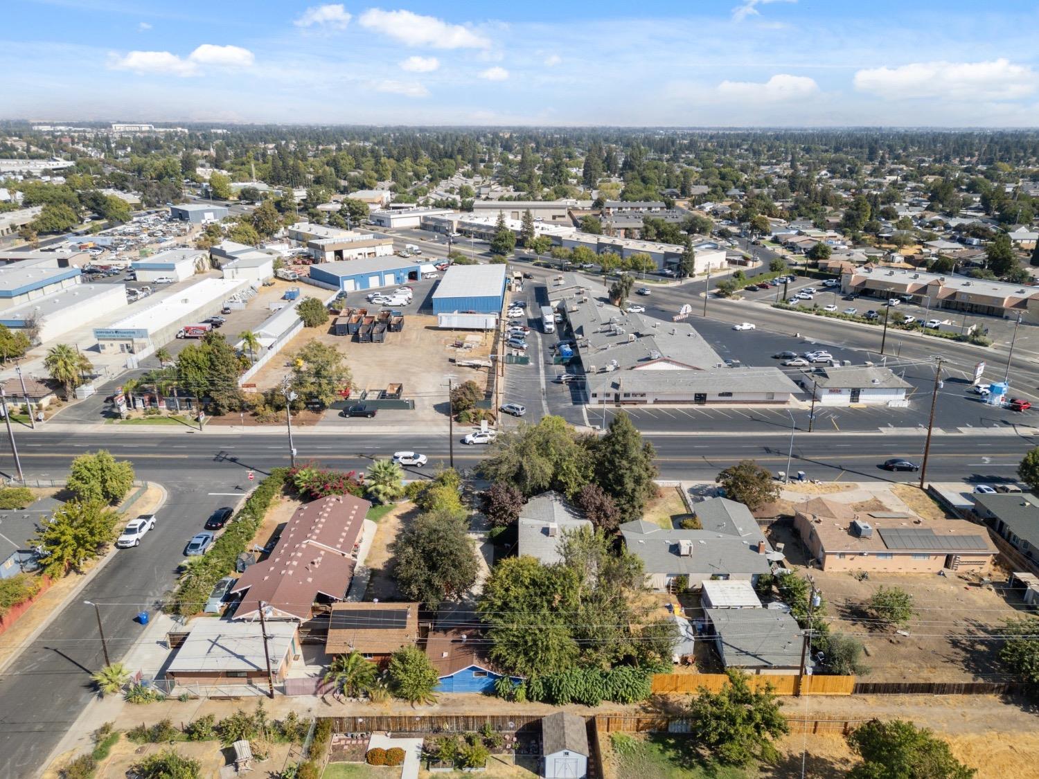 220 Sunnyside Avenue Clovis, CA 93612 - Photo 35 of 38 an aerial view of a city
