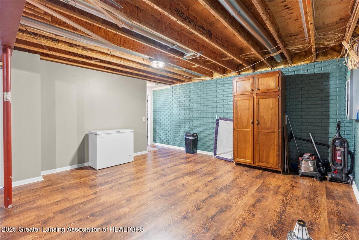 2337 Elm Road North Webberville, MI 48892 - Photo 37 of 60 68-Media Jett - 41