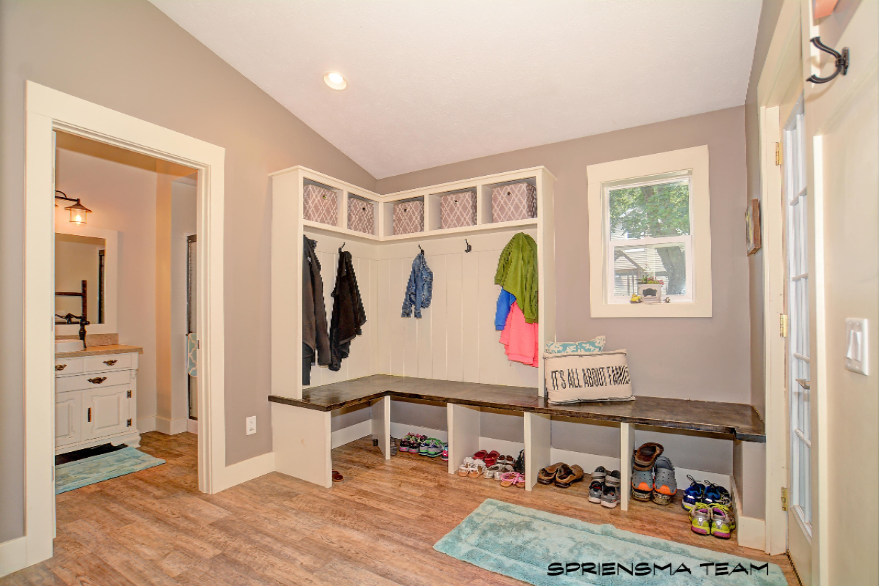 76 Country Club Road Holland, MI 49423 - Photo 11 of 21 mudroom entry