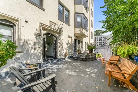 $189,000 | 56 Pondfield Road West, Unit A, Bronxville, NY 10708