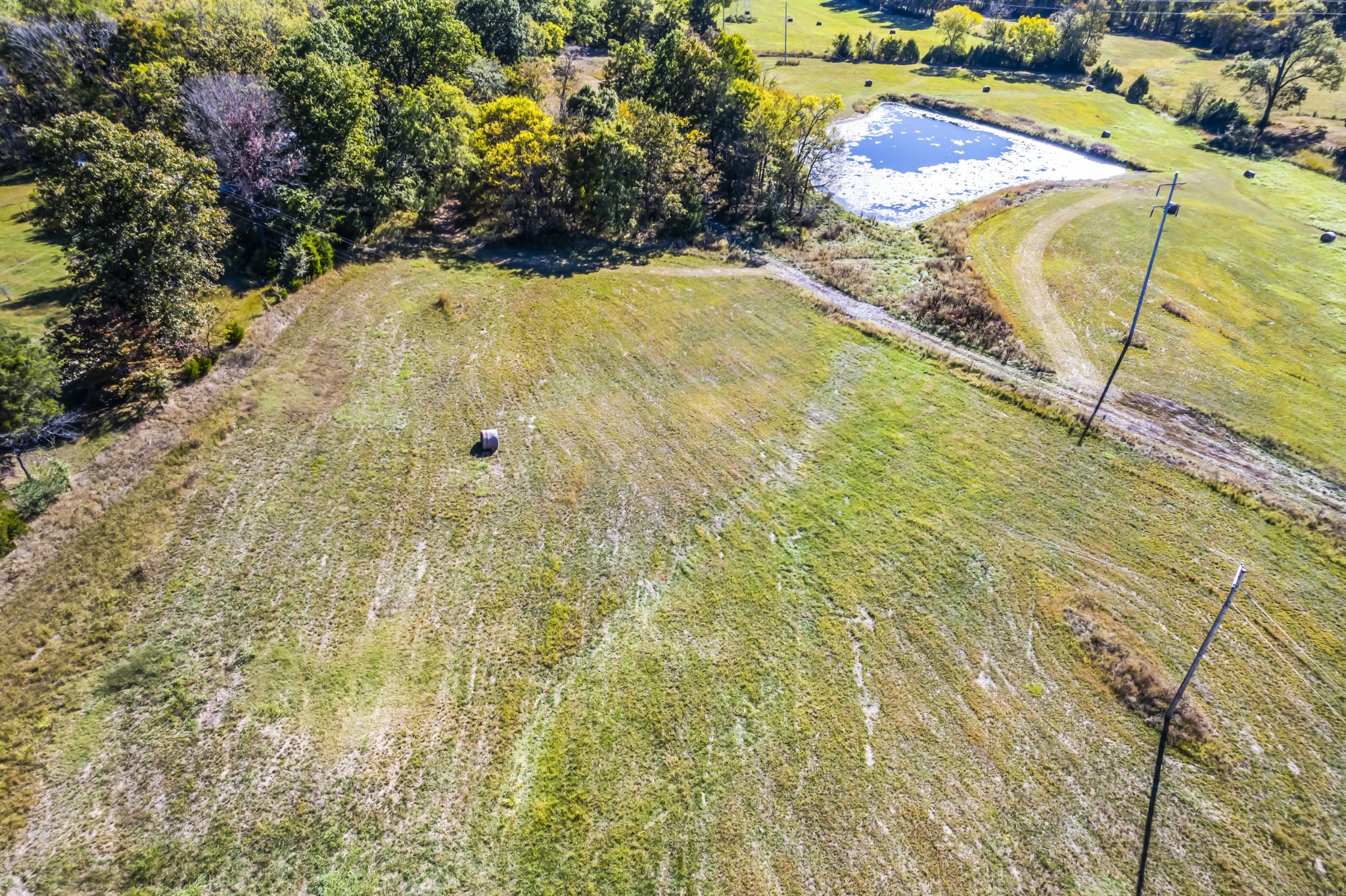 485 C Canoe Branch Road Castalian Springs, TN 37031 - Photo 14 of 29 a view of a swimming pool