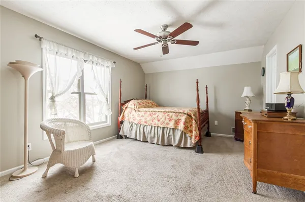 $299,900 | 28 Hamlin Drive, Canandaigua City, NY 14424