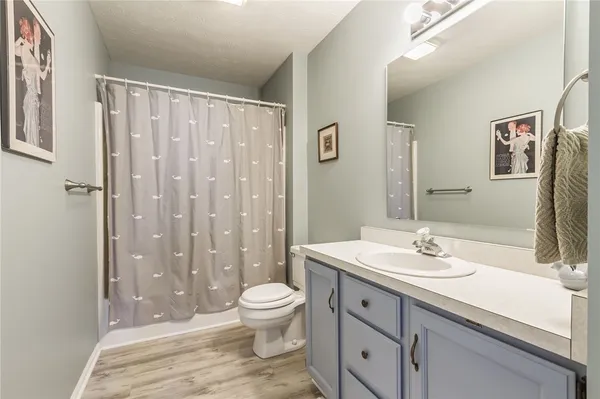 $299,900 | 28 Hamlin Drive, Canandaigua City, NY 14424