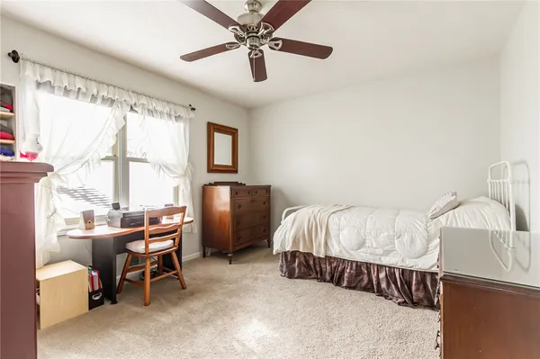 $299,900 | 28 Hamlin Drive, Canandaigua City, NY 14424