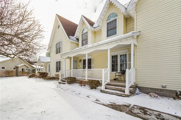 $299,900 | 28 Hamlin Drive, Canandaigua City, NY 14424