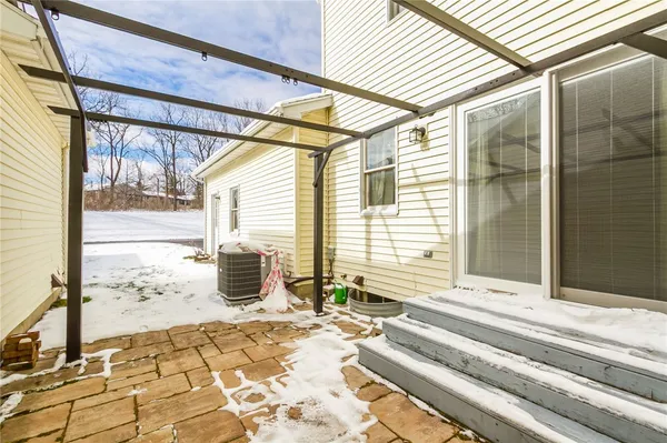 $299,900 | 28 Hamlin Drive, Canandaigua City, NY 14424