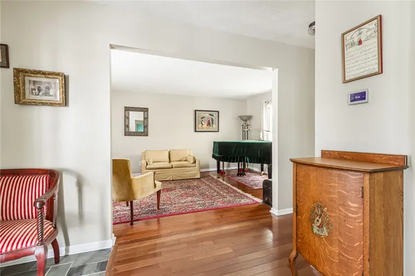 $299,900 | 28 Hamlin Drive, Canandaigua City, NY 14424