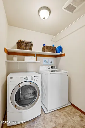 $539,000 | 814 Trout Lake Court, Yakima, WA 98901