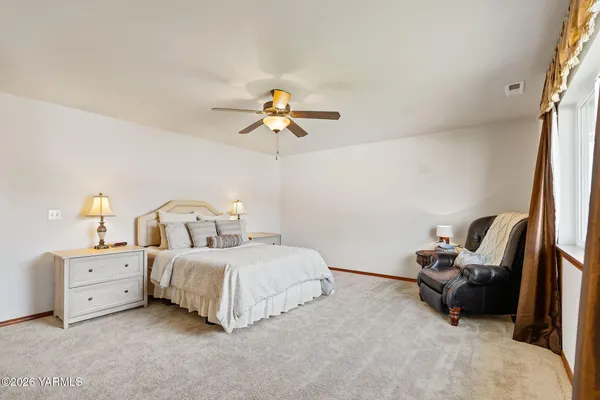 $539,000 | 814 Trout Lake Court, Yakima, WA 98901