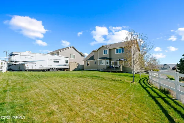 $539,000 | 814 Trout Lake Court, Yakima, WA 98901