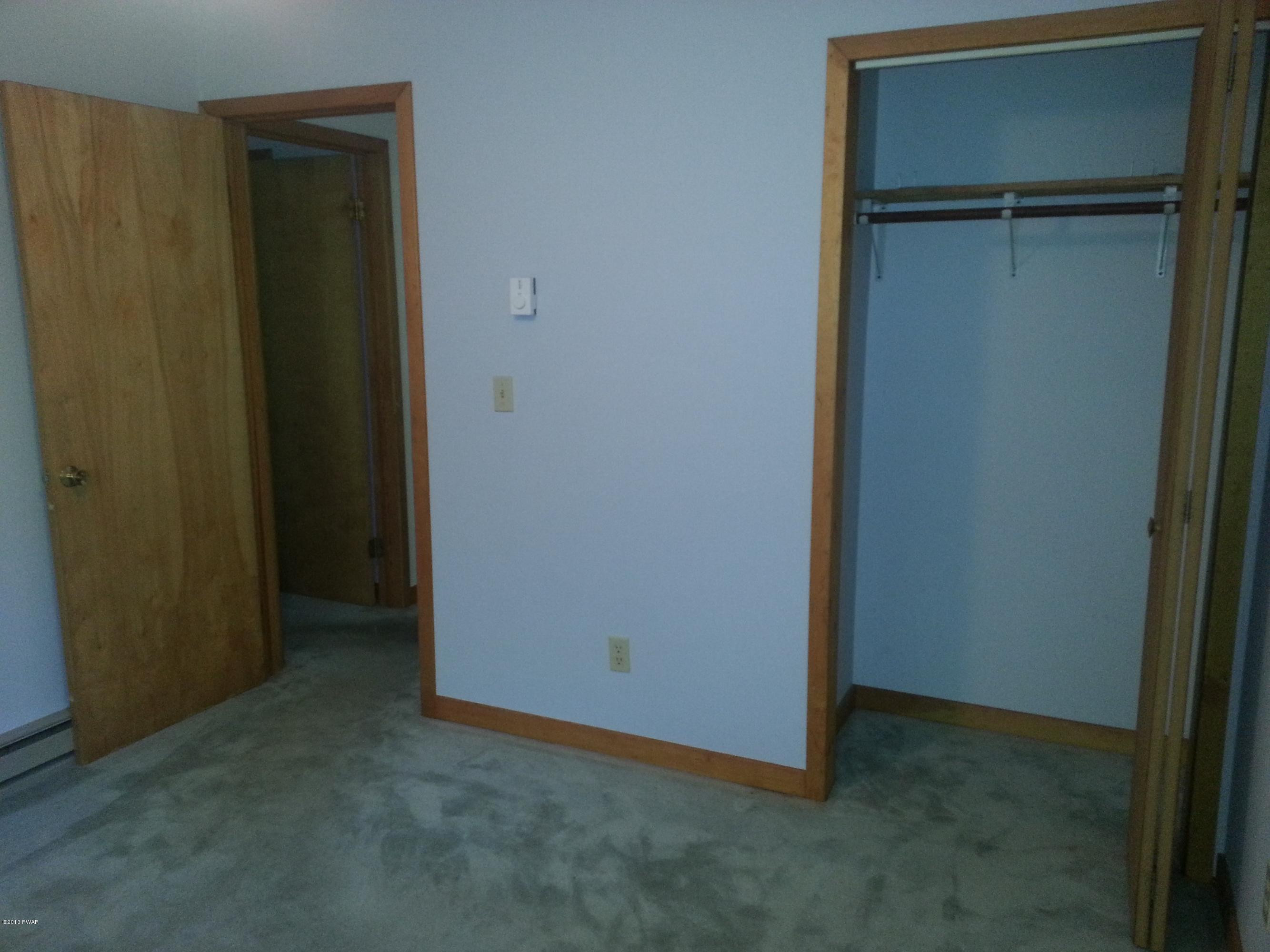 198 Greeley Lake Road Greeley, PA 18425 - Photo 13 of 28