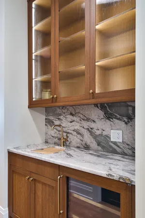 $2,299,000 | 2042 West Berteau Avenue, Chicago, IL 60618