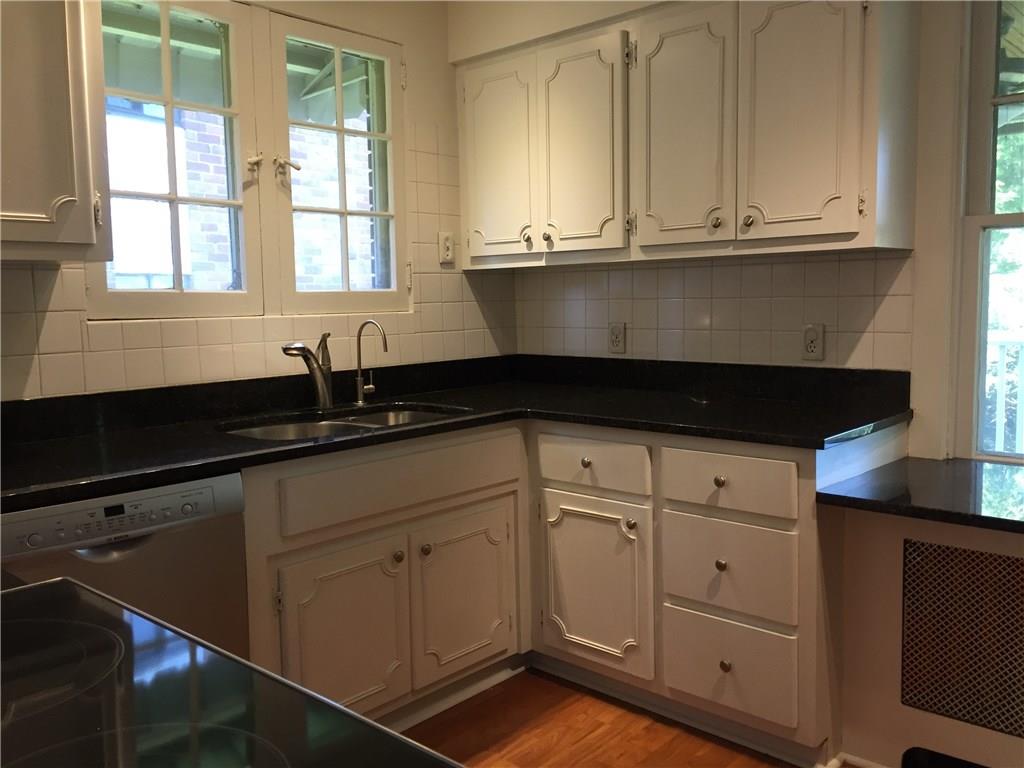 104 Bower Hill Road Pittsburgh, PA 15216 - Photo 11 of 25 Gallery Image 11