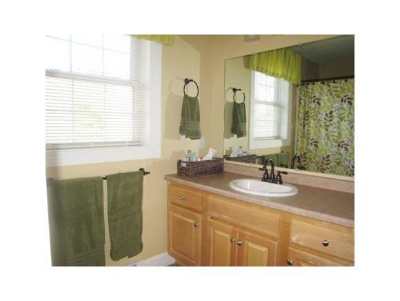 11 Wimbledon Road Epsom, NH 03234 - Photo 11 of 24 Gallery Image 11