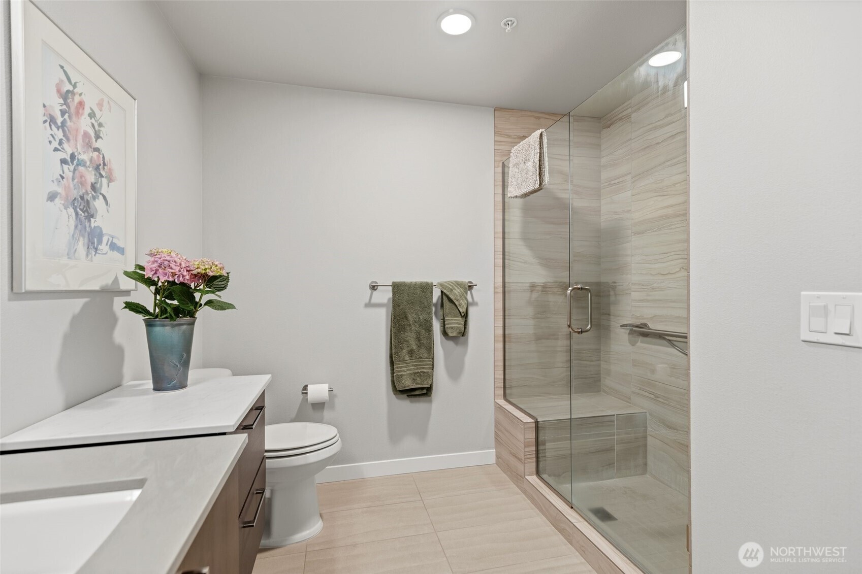 50 Pine Street, Unit 424 Edmonds, WA 98020 - Photo 10 of 31