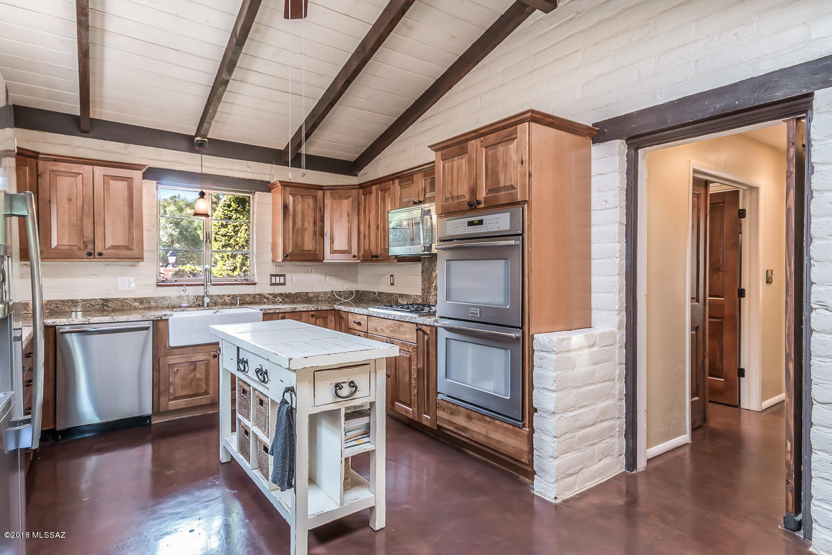 4957 East Fort Lowell Road Tucson, AZ 85712 - Photo 13 of 42