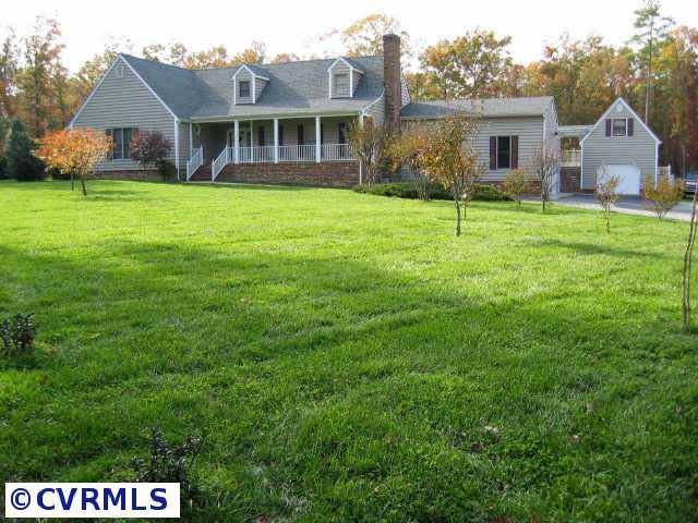 3930 Moseley Road Moseley, VA 23120 - Photo 1 of 10 Exterior Front