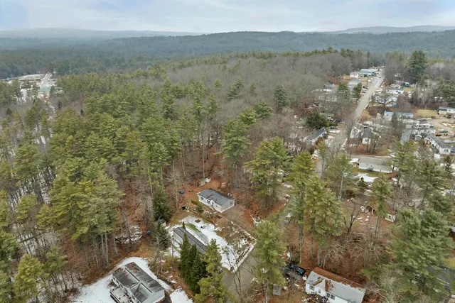 $215,000 | 27 Hillside Drive, Allenstown, NH 03275