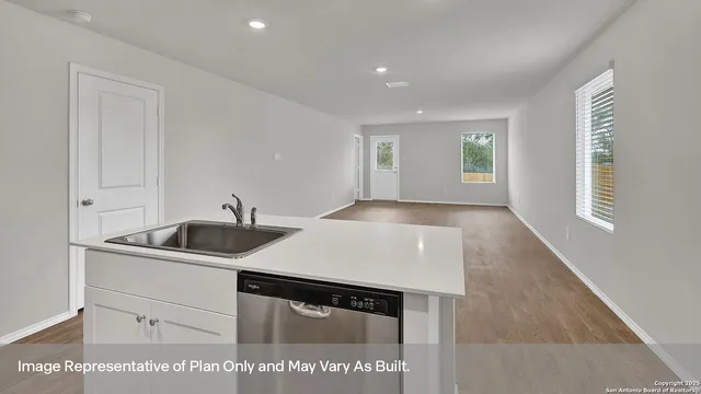 $271,990 | 433 Low Pasture Trail, Maxwell, TX 78656