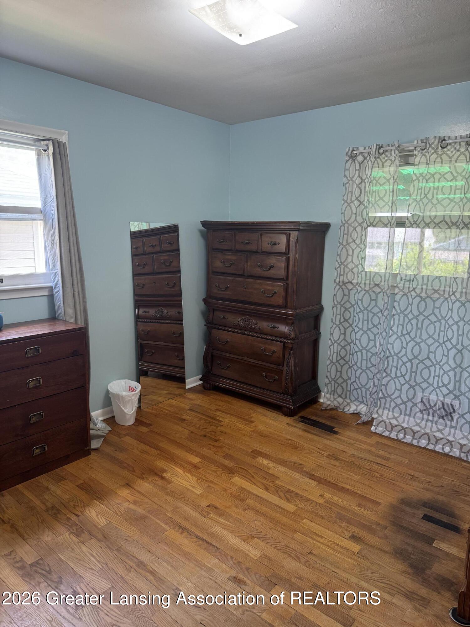4901 Alpha Street Lansing, MI 48910 - Photo 17 of 34 Bedroom 4