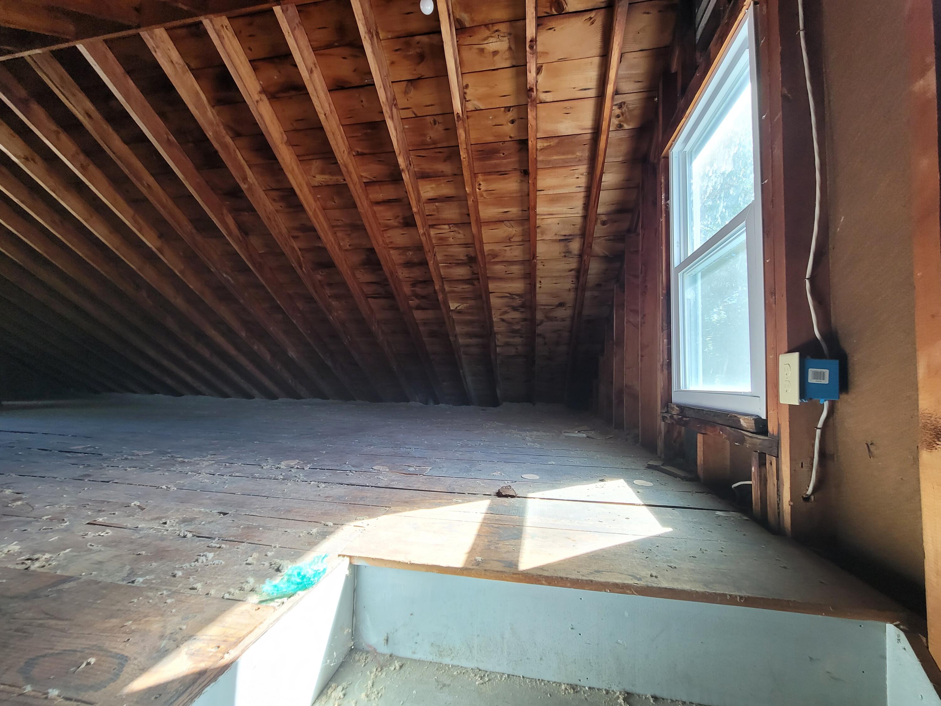 70 15th Street Bangor, ME 04401 - Photo 36 of 44 20220928_121235