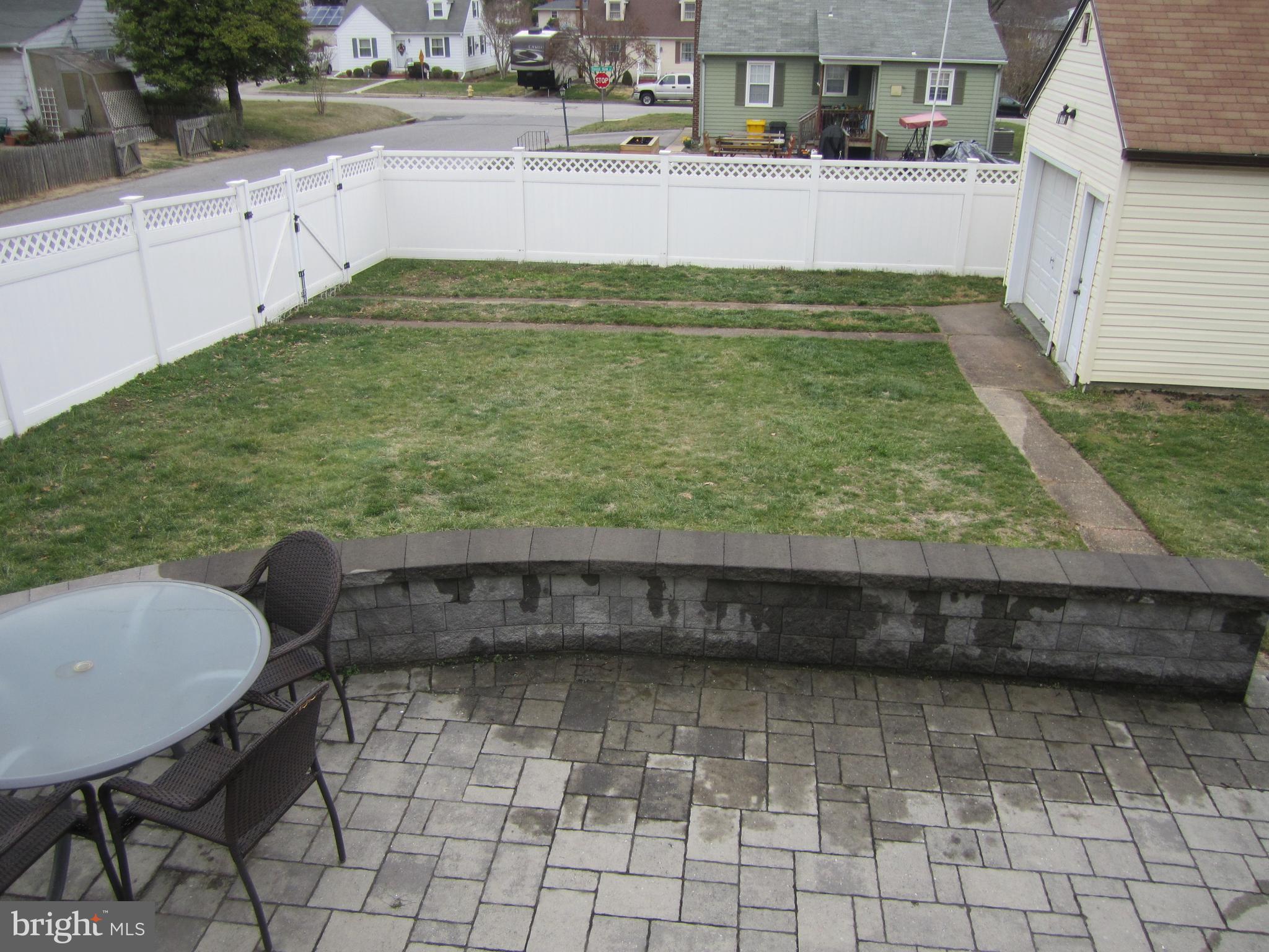 568 Fairmount Road Linthicum, MD 21090 - Photo 7 of 26