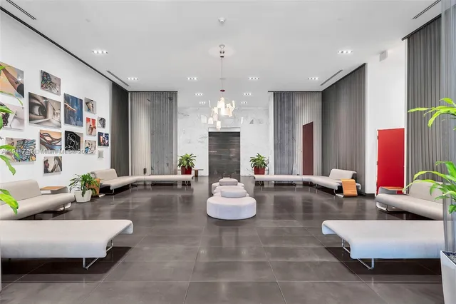 $420,000 | 1600 Northeast 1st Avenue, Unit 3019, Miami, FL 33132