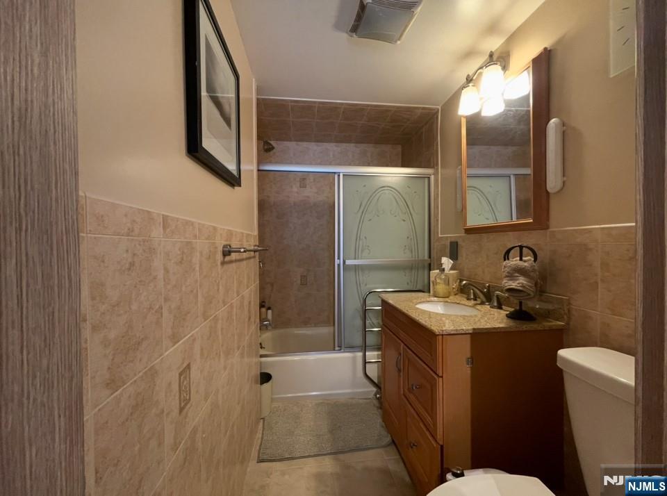 440 Tenafly Road Tenafly, NJ 07670 - Photo 7 of 19