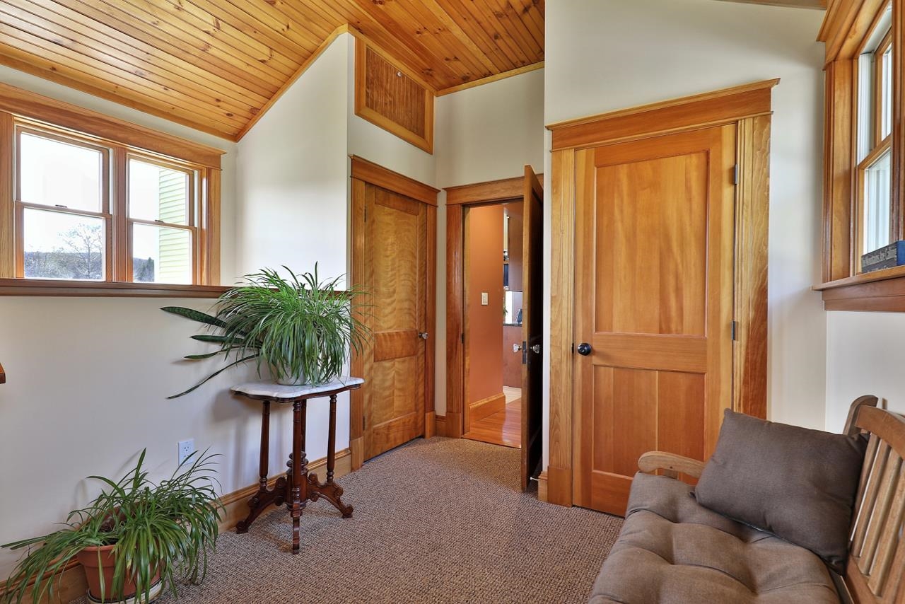 54 Hortonville Road Mount Holly, VT 05758 - Photo 13 of 30 Gallery Image 13