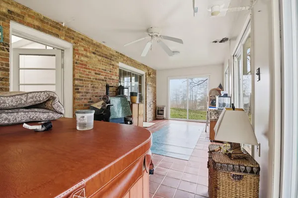 $203,500 | 3928 Happy Hollow Road, Coeburn, VA 24230