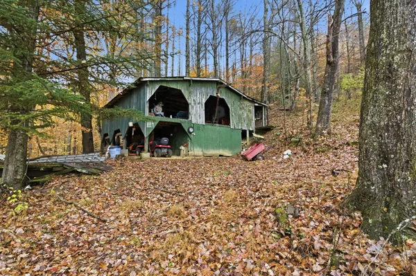 $203,500 | 3928 Happy Hollow Road, Coeburn, VA 24230