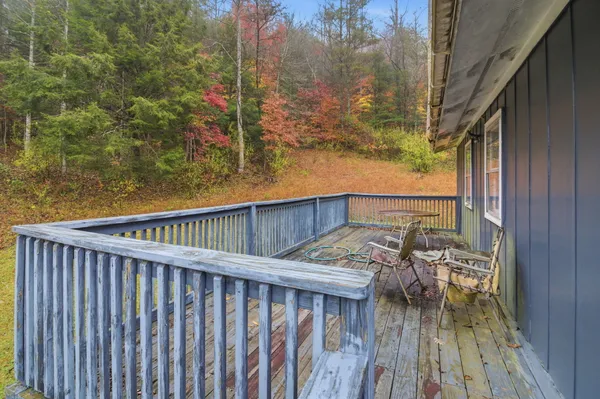 $203,500 | 3928 Happy Hollow Road, Coeburn, VA 24230