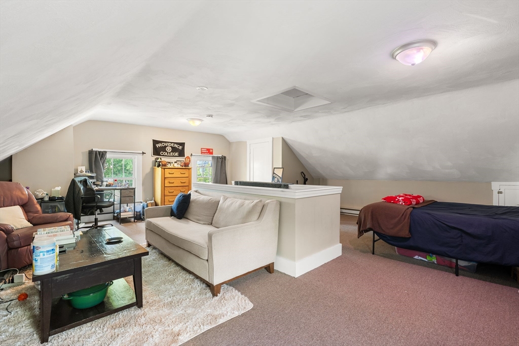 40 Victory Road Boston, MA 02122 - Photo 21 of 39