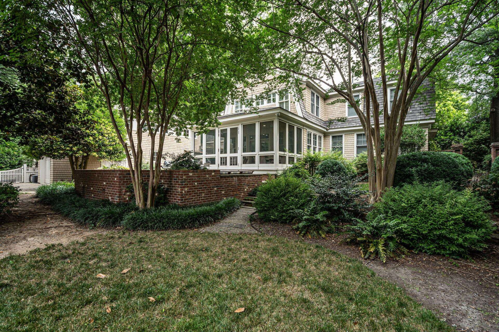 1027 Vance Street Raleigh, NC 27608 - Photo 38 of 42 Photo 38