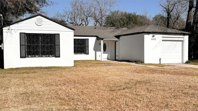 $179,900 | 3930 Hartel Street, Beaumont, TX 77705