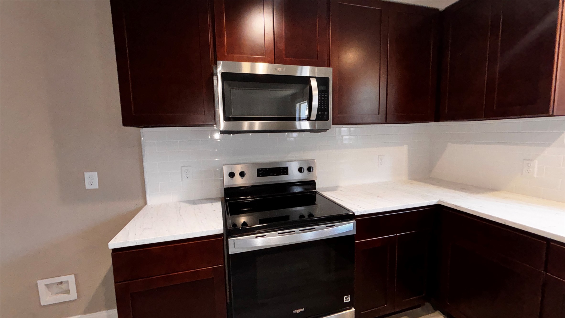 3930 Hartel Street Beaumont, TX 77705 - Photo 7 of 25